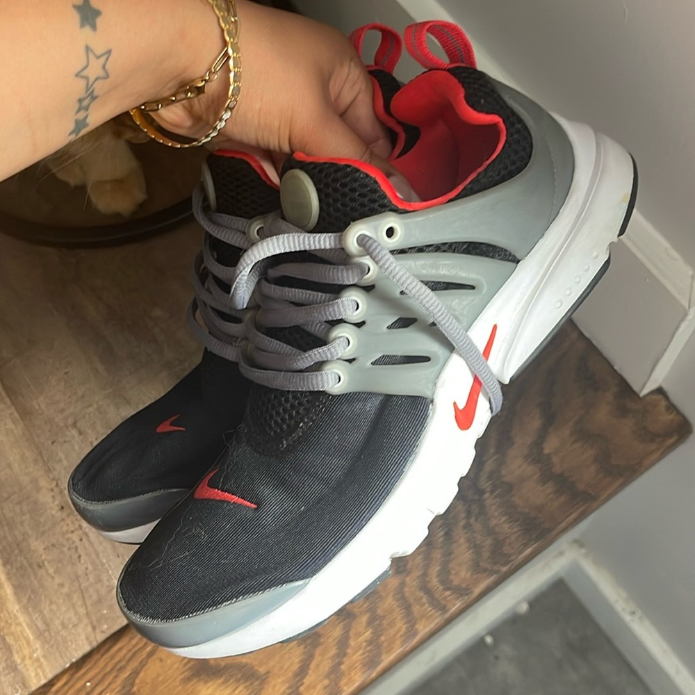 Nike shoes